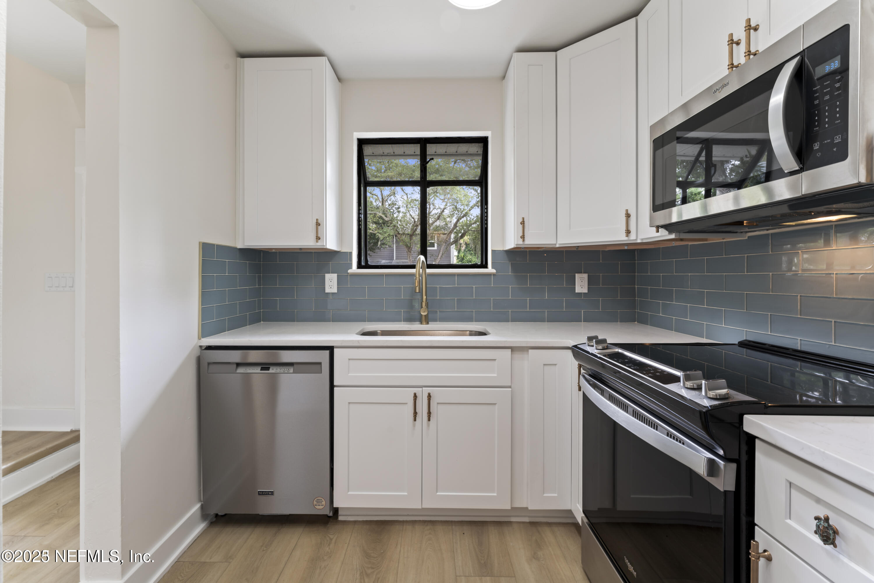 800 Main Street Atlantic Beach, FL 32233 - Photo 7 of 26 IMG_8968