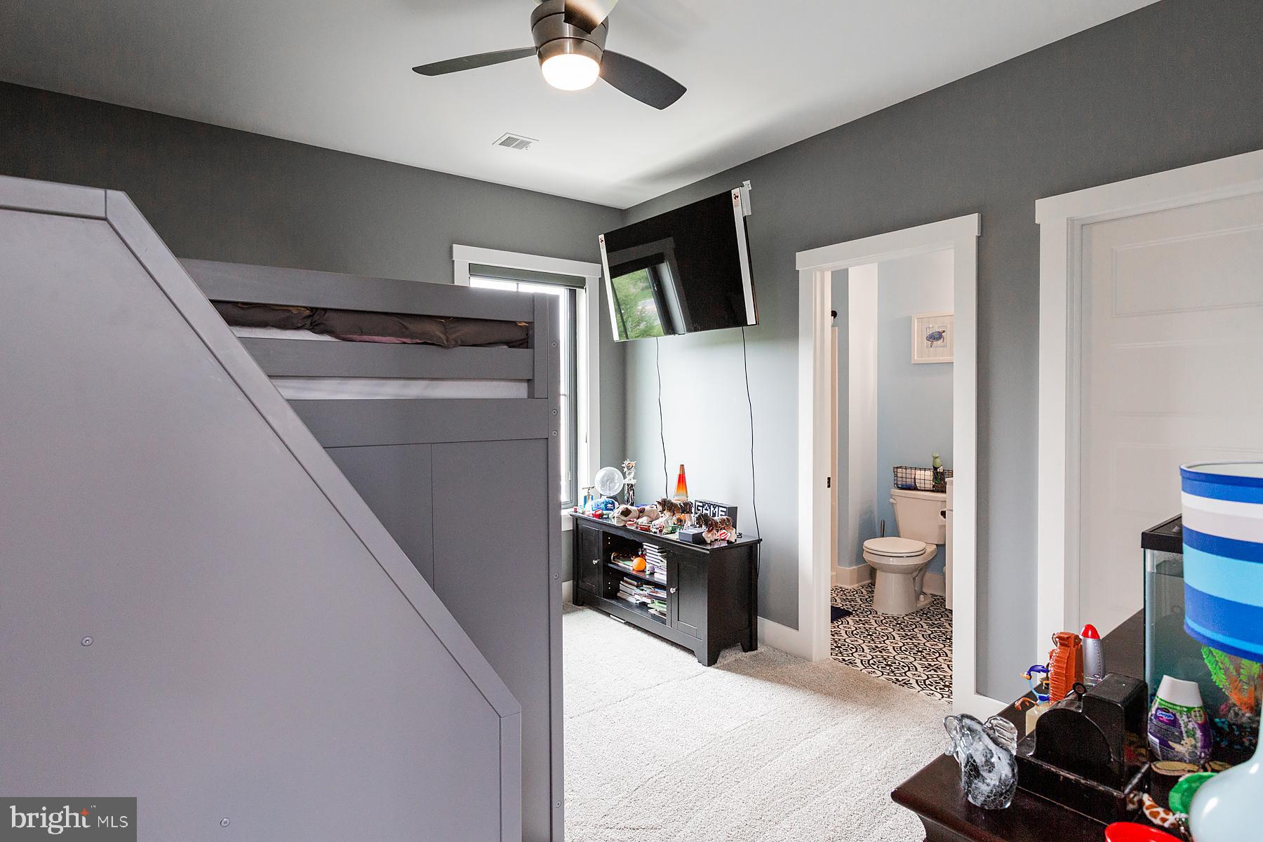 600 Stonehenge Drive Lititz, PA 17543 - Photo 31 of 42