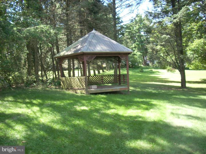 1436 Highpoint Road Coopersburg, PA 18036 - Photo 2 of 21 Gallery Image 2