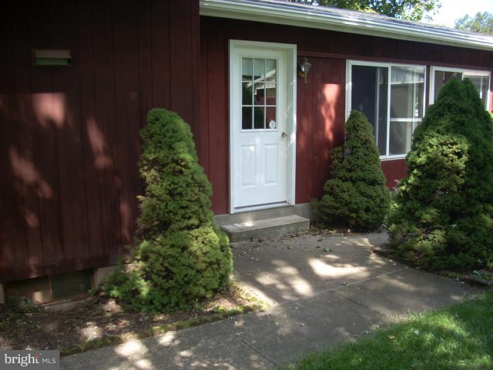 1436 Highpoint Road Coopersburg, PA 18036 - Photo 18 of 21 Gallery Image 18