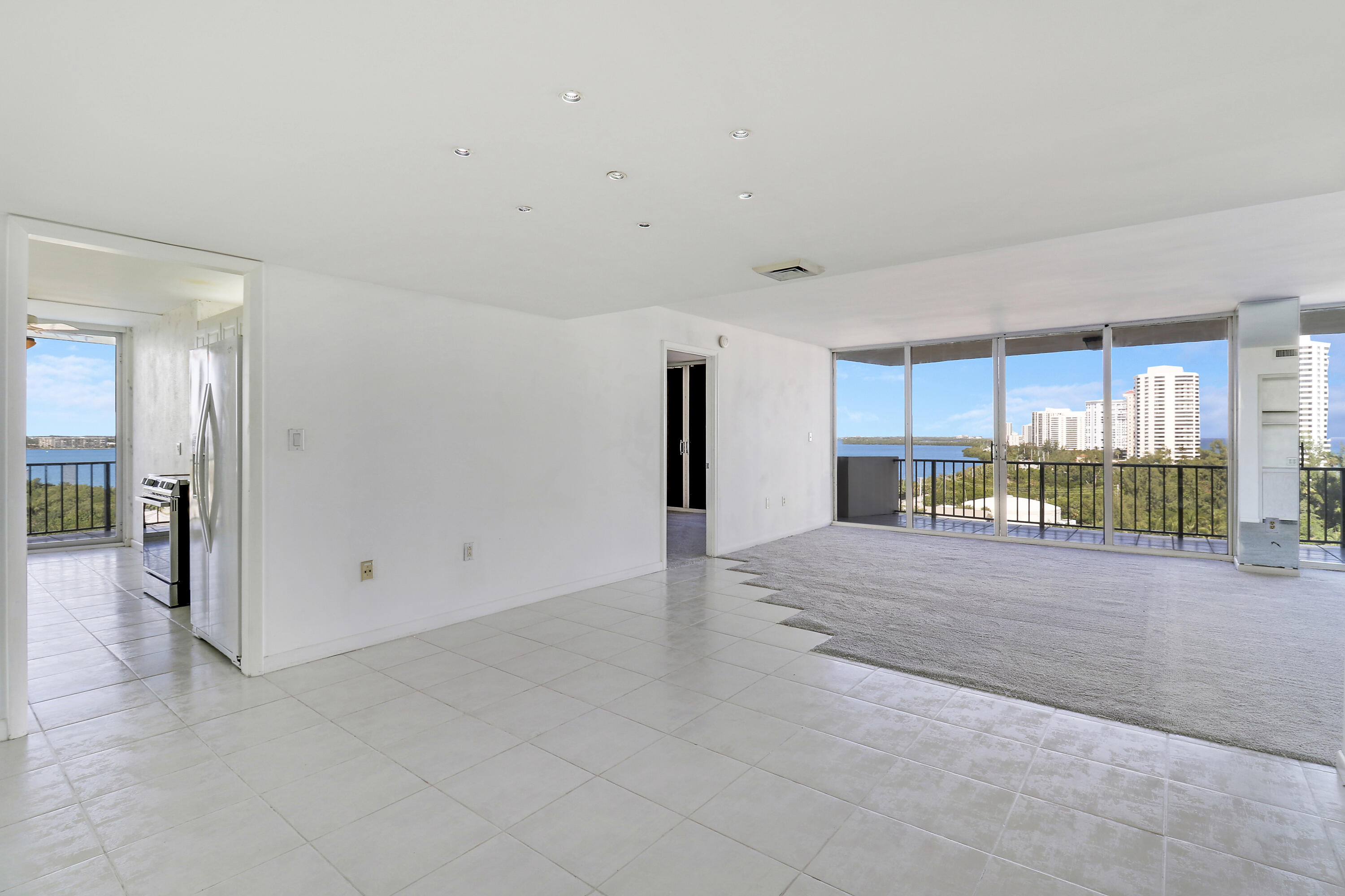 4200 North Ocean Drive, Unit 21005 Riviera Beach, FL 33404 - Photo 32 of 54 House1-19