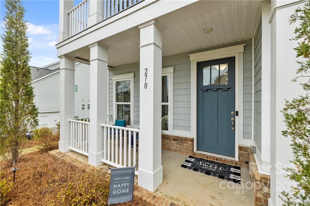 270 Hampton Trail Drive Fort Mill, SC 29708 - Photo 3 of 42 front view of a house with a yard