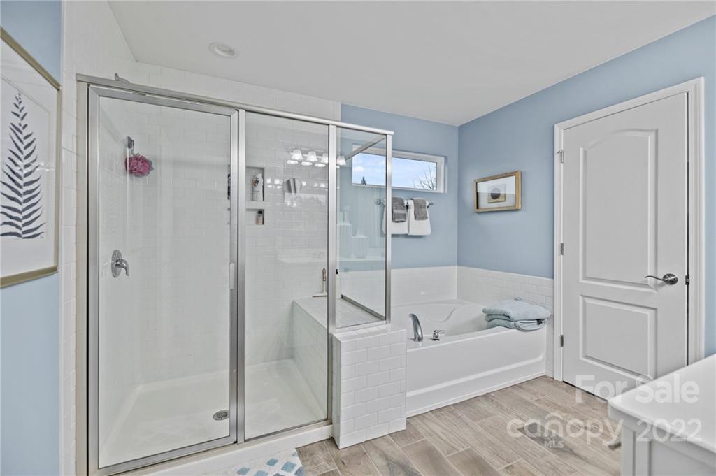 270 Hampton Trail Drive Fort Mill, SC 29708 - Photo 36 of 42 a white bath tub sitting next to a shower