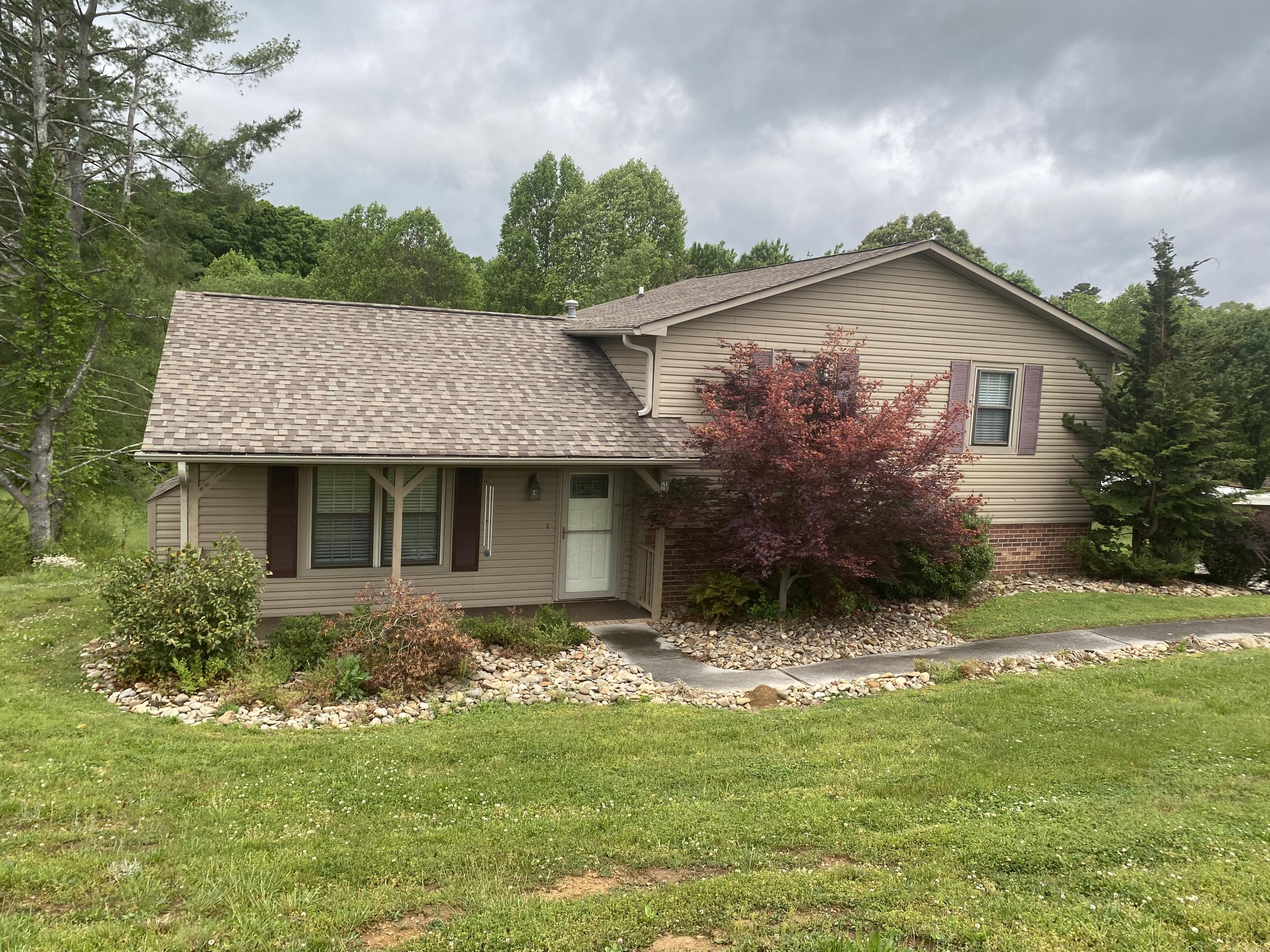 835 Proffitt Springs Road Maryville, TN 37801 - Photo 2 of 14 IMG_1545