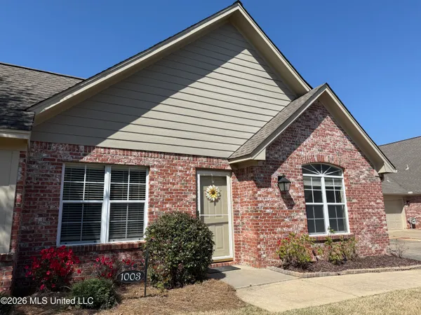 $280,000 | 1003 Charmant Place, Ridgeland, MS 39157