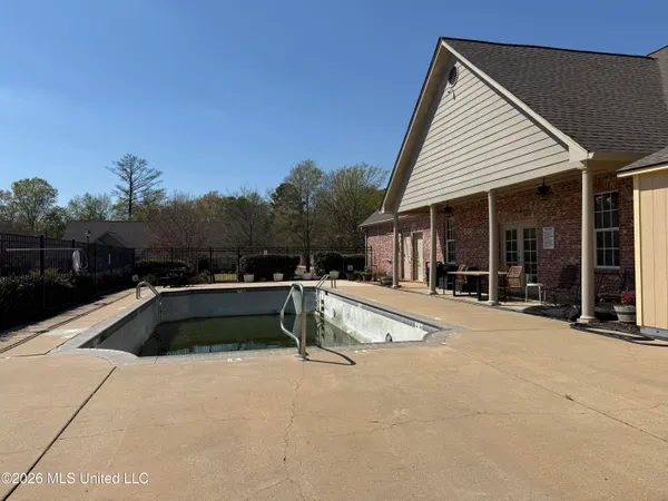 $280,000 | 1003 Charmant Place, Ridgeland, MS 39157