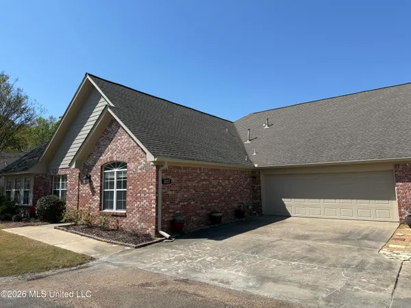 $280,000 | 1003 Charmant Place, Ridgeland, MS 39157