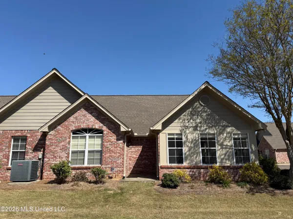 $280,000 | 1003 Charmant Place, Ridgeland, MS 39157