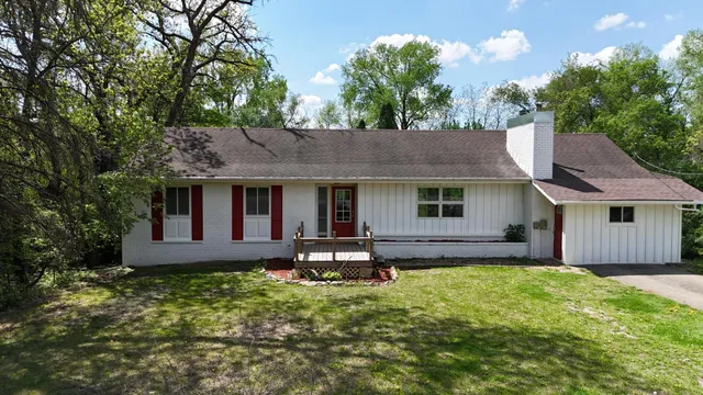 $235,000 | 56325 220 Street, Austin, MN 55912