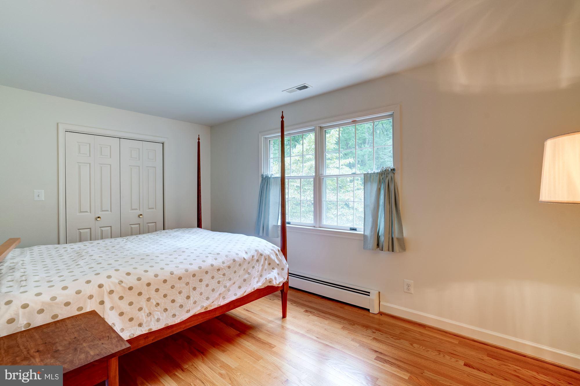 23517 Parsons Road Middleburg, VA 20117 - Photo 18 of 26 Bedroom