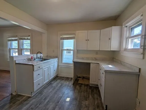 $149,900 | 18736 Huron River Drive, New Boston, MI 48164