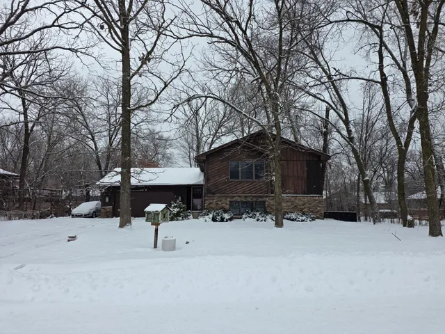 $375,000 | 706 Fox Tree Lane North, Hudson, WI 54016