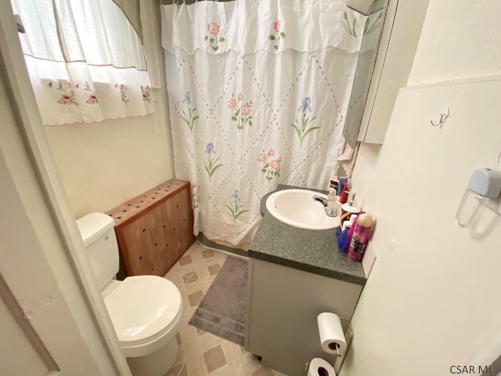 140-142 Rambo Street Johnstown, PA 15905 - Photo 6 of 26