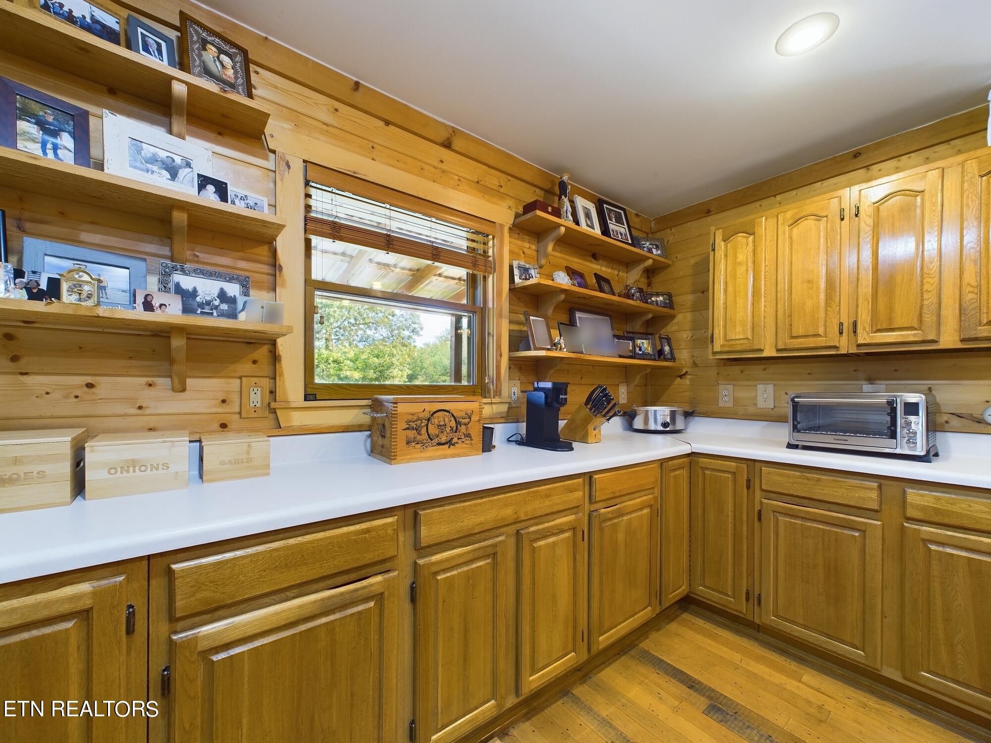 246 Catoosa Ridge Road Rockwood, TN 37854 - Photo 31 of 54 18 Kitchen