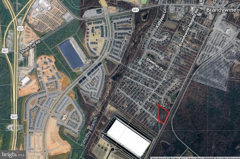 a view of a fireplace