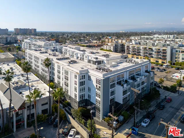 $1,595,000 | 4215 Glencoe Avenue, Unit 405, Marina del Rey, CA 90292
