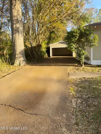 $39,900 | 122 Glenmary Street, Jackson, MS 39203