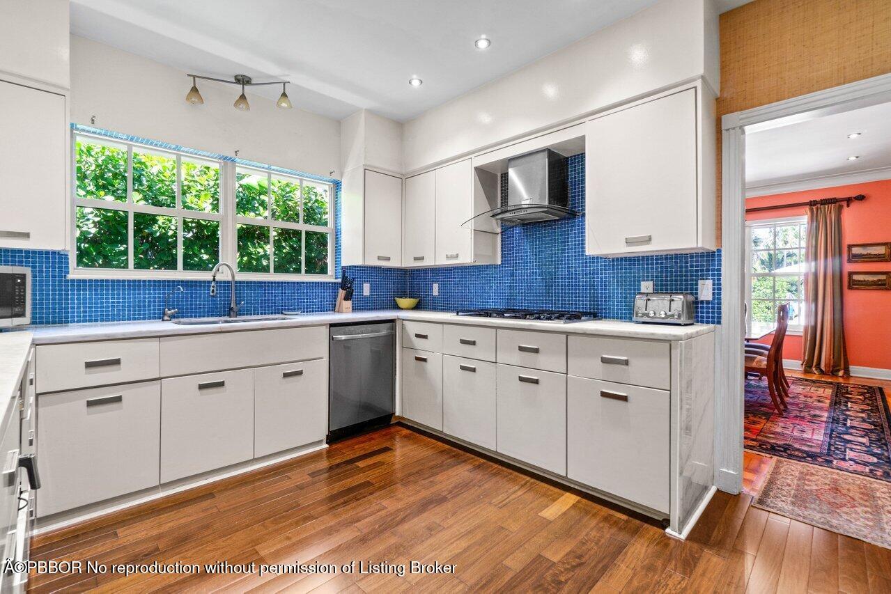 214 List Road Palm Beach, FL 33480 - Photo 6 of 21 018-214ListRoad-PalmBeach-FL-33480-SMALL
