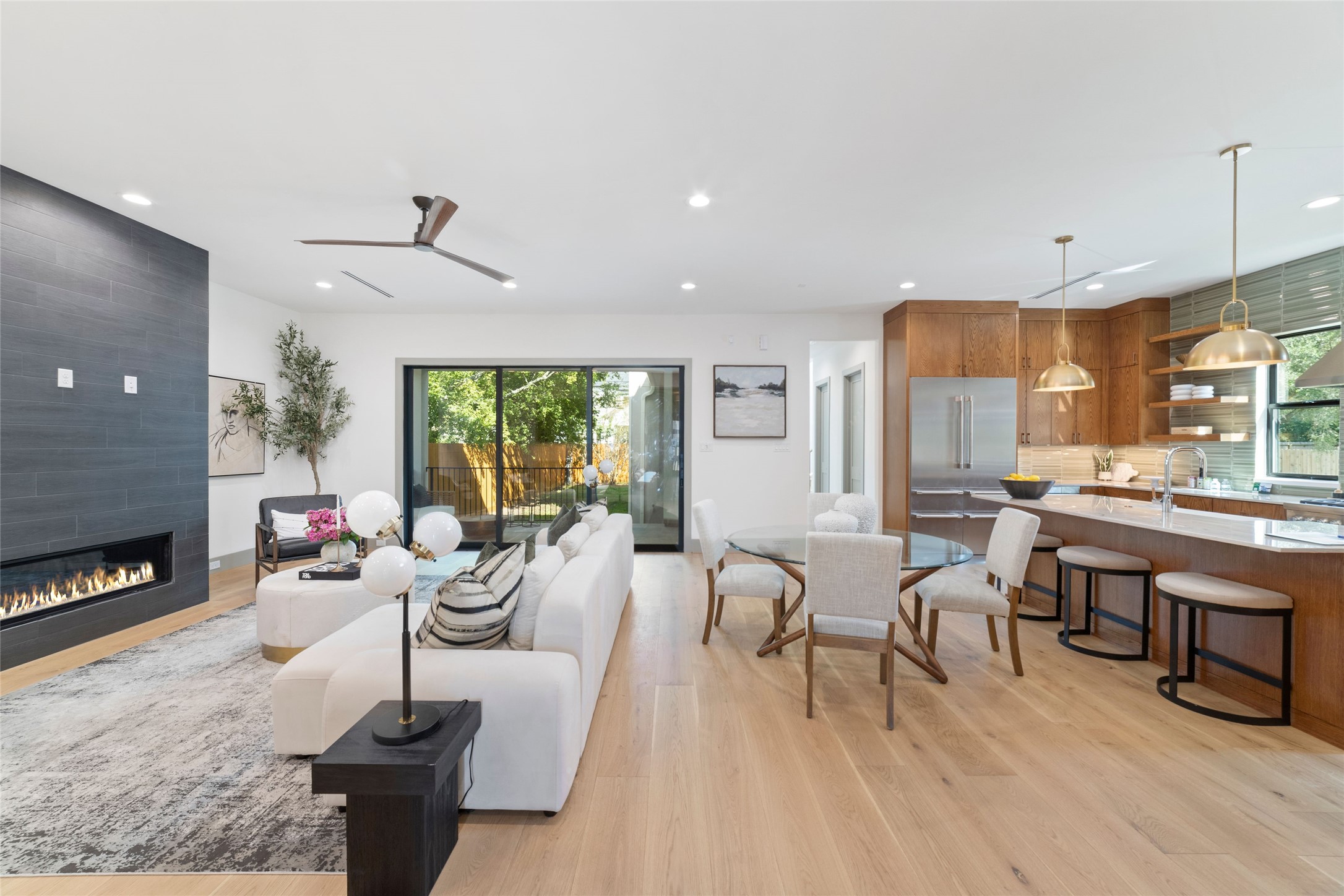 5200 Beech Street Bellaire, TX 77401 - Photo 11 of 50