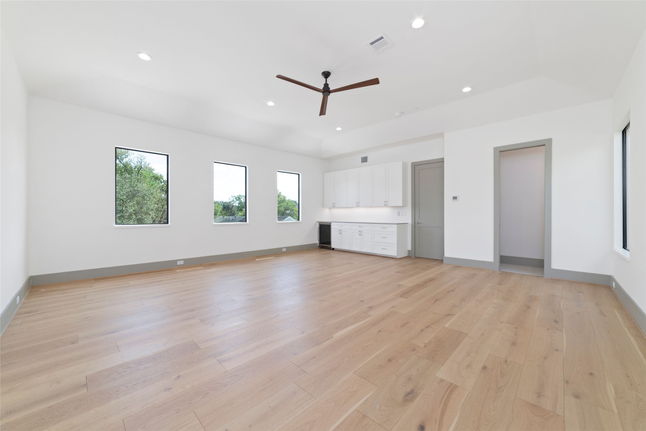 5200 Beech Street Bellaire, TX 77401 - Photo 36 of 50