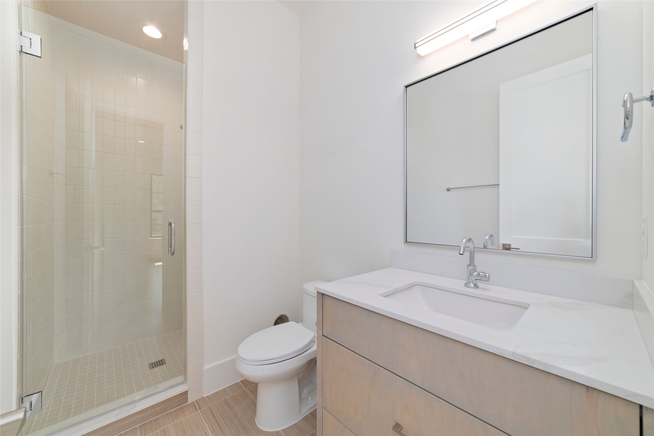 5200 Beech Street Bellaire, TX 77401 - Photo 37 of 50