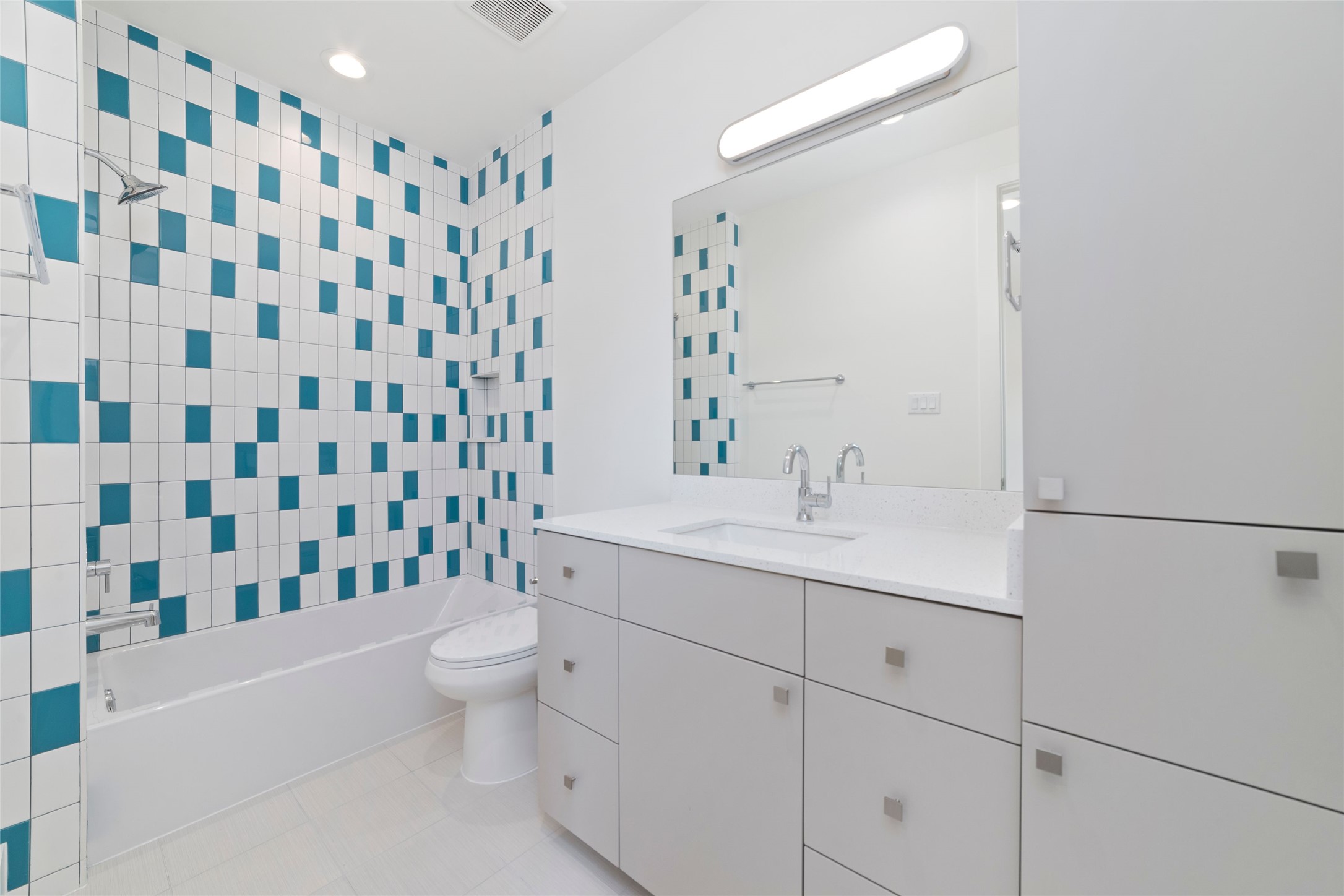 5200 Beech Street Bellaire, TX 77401 - Photo 38 of 50