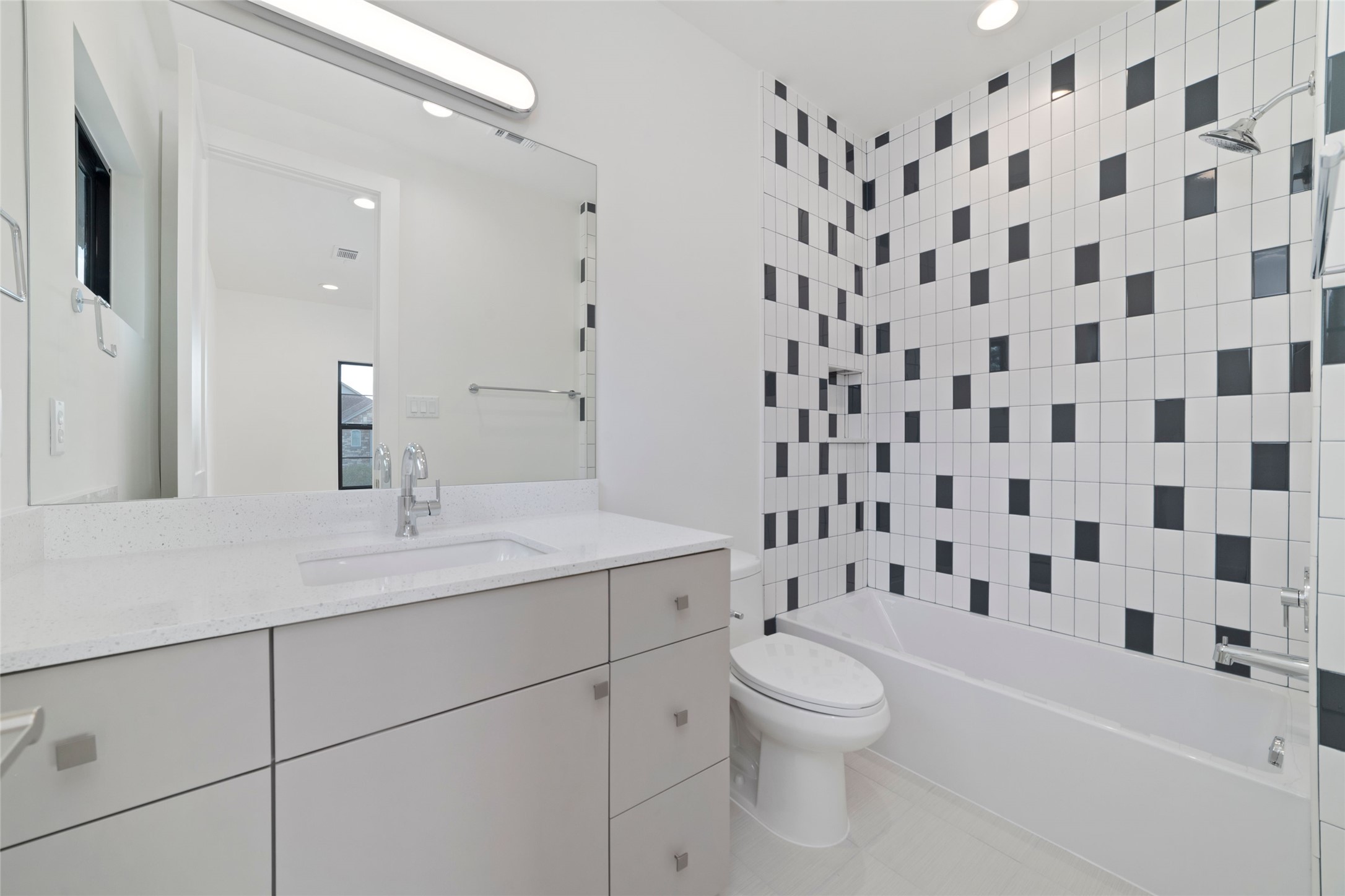 5200 Beech Street Bellaire, TX 77401 - Photo 39 of 50