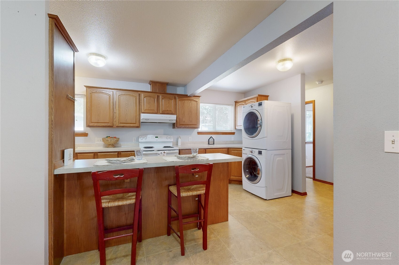 735 Northeast Spitzenberg Street College Place, WA 99324 - Photo 8 of 34