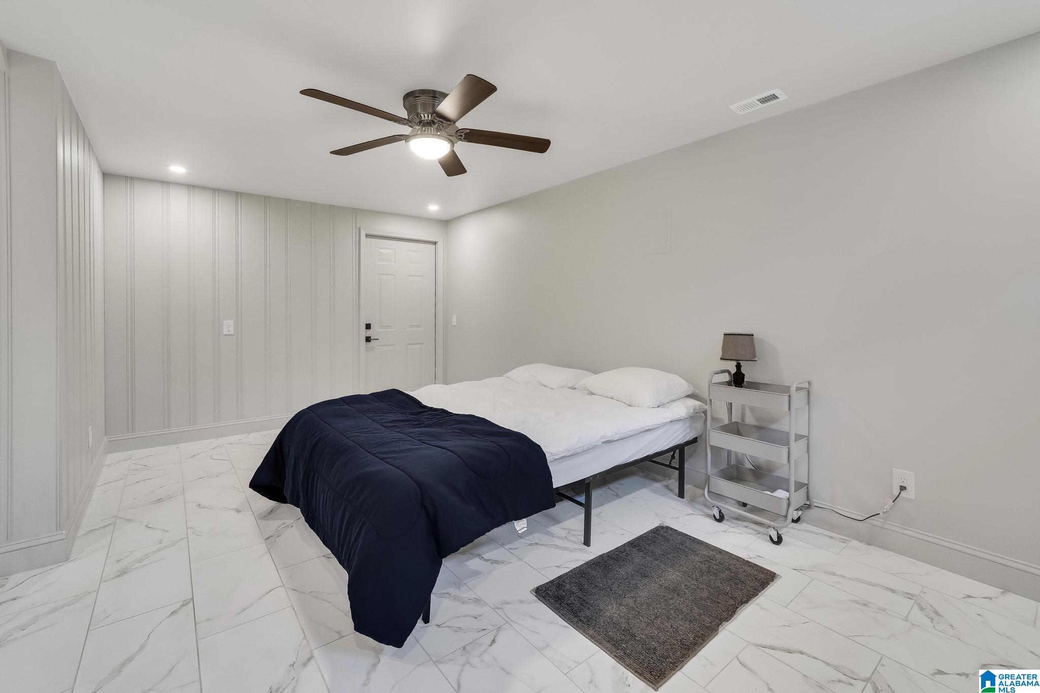 4229 Woodvale Road Birmingham, AL 35222 - Photo 36 of 46