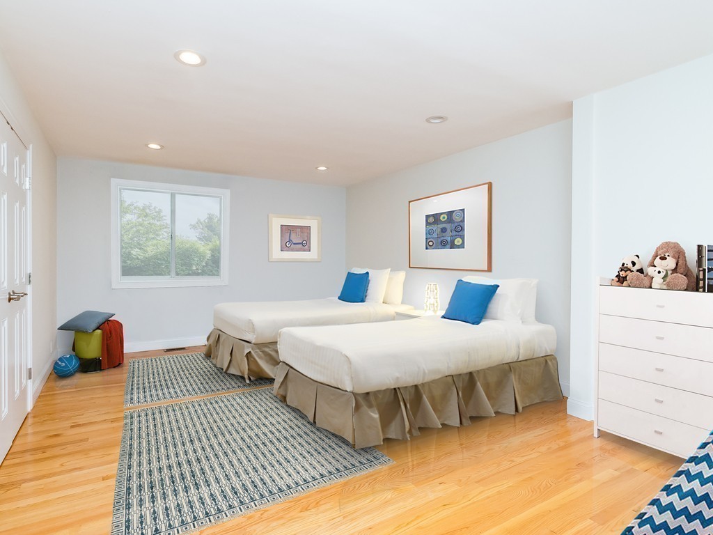 49 Helene Road, Unit 49 Newton, MA 02468 - Photo 14 of 24