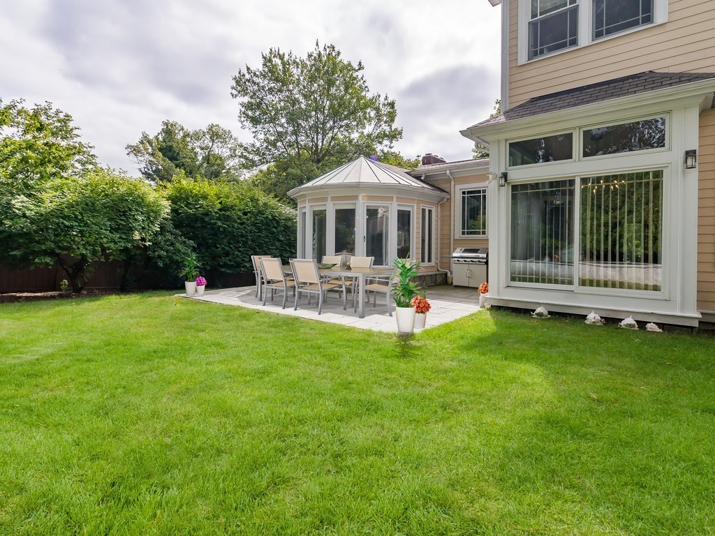 49 Helene Road, Unit 49 Newton, MA 02468 - Photo 24 of 24