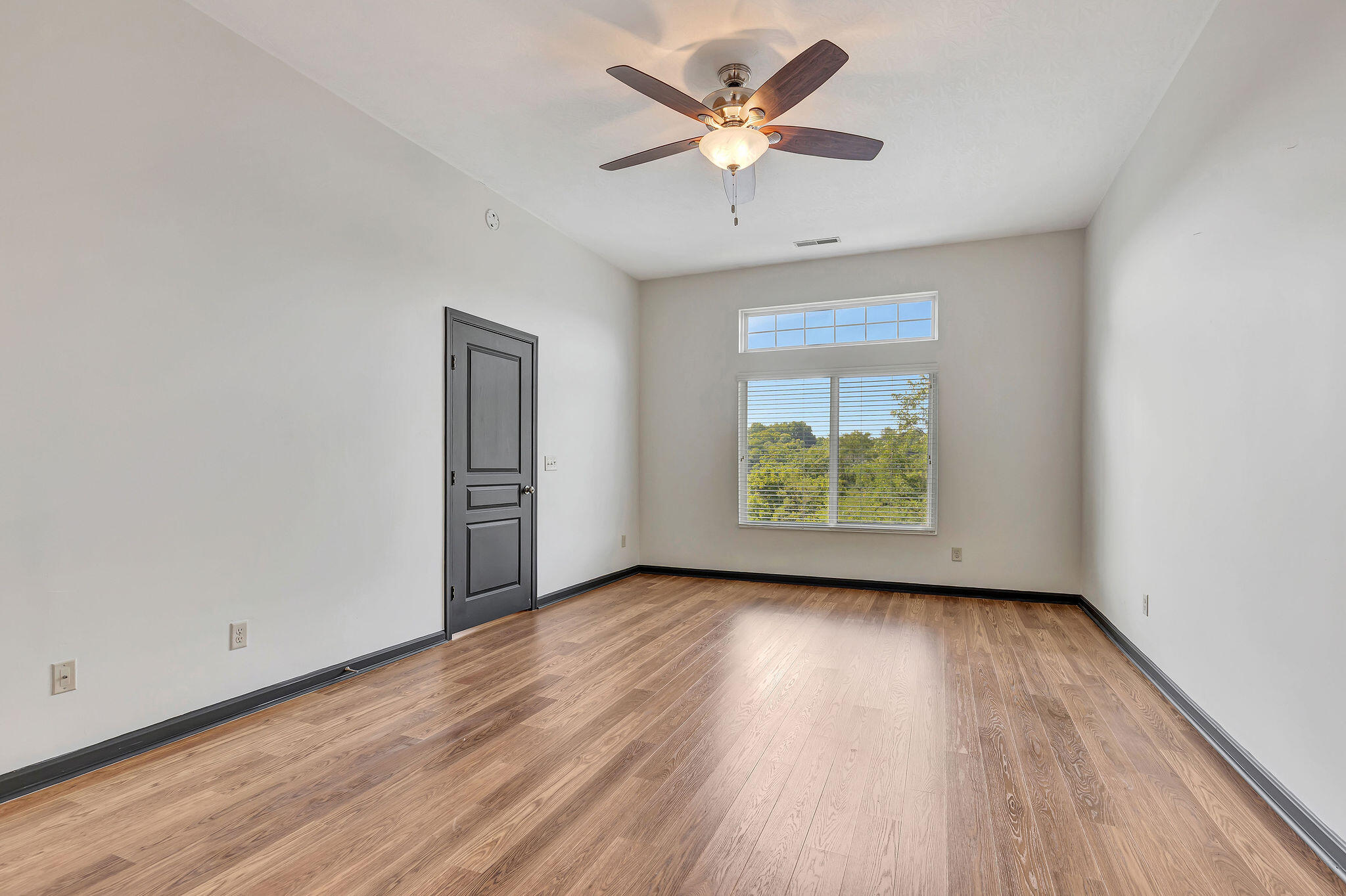 6026 Marble Way Cold Spring, KY 41076 - Photo 20 of 44 Spacious primary bedroom