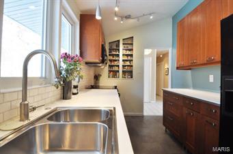 27 Crosswinds Drive St. Louis, MO 63132 - Photo 20 of 59