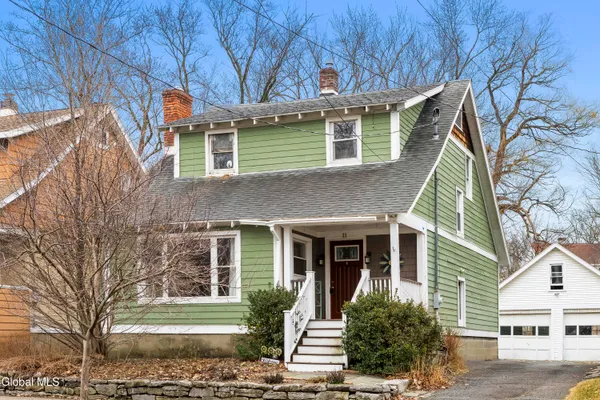 $275,000 | 11 Cornelius Avenue, Niskayuna, NY 12309