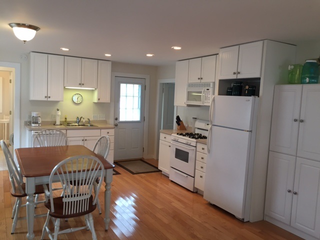 2422 Wolfs Point Drive Rochester, IN 46975 - Photo 7 of 17