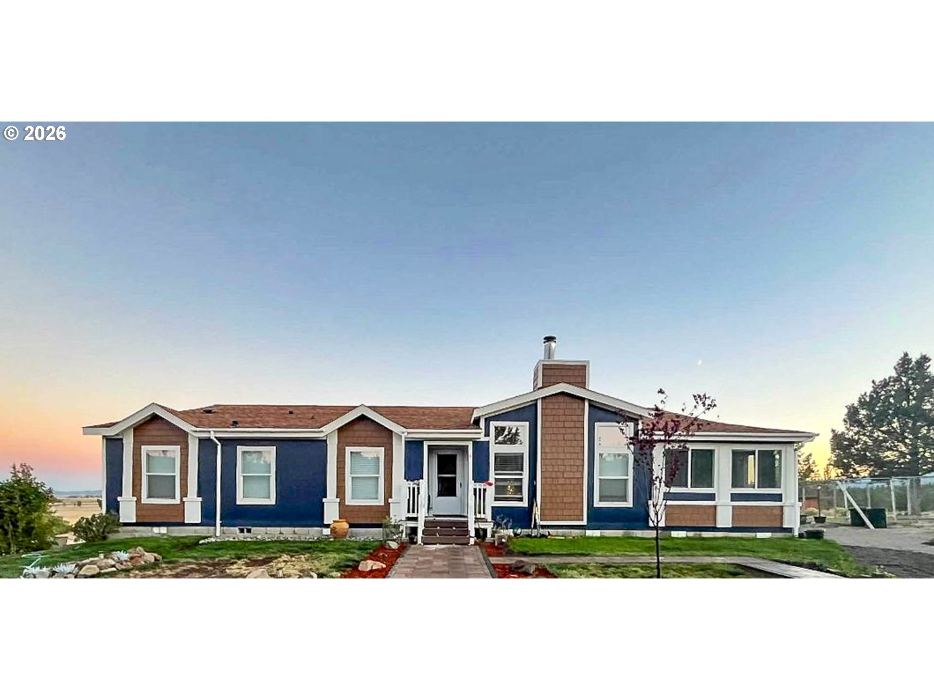 6710 Jake Road Klamath Falls, OR 97601 - Photo 1 of 37