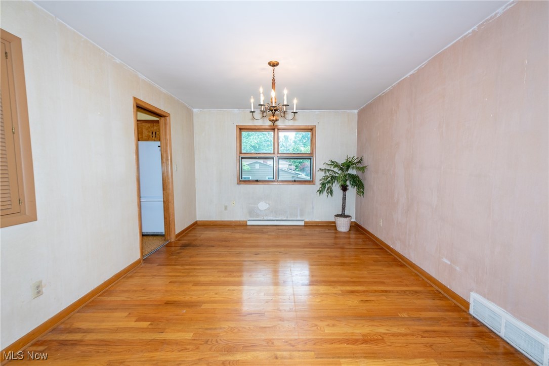 298 Winchester Road Akron, OH 44333 - Photo 7 of 33 Gallery Image 7