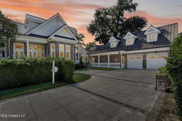 $1,650,000 | 1611 Glenn Swetman Street, Biloxi, MS 39530