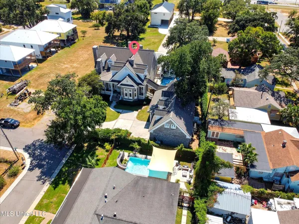 $1,650,000 | 1611 Glenn Swetman Street, Biloxi, MS 39530