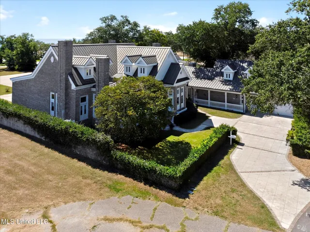 $1,650,000 | 1611 Glenn Swetman Street, Biloxi, MS 39530