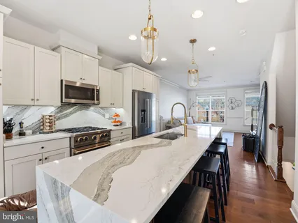 $1,150,000 | 308 North George Mason Drive, Arlington, VA 22203