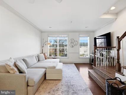 $1,150,000 | 308 North George Mason Drive, Arlington, VA 22203