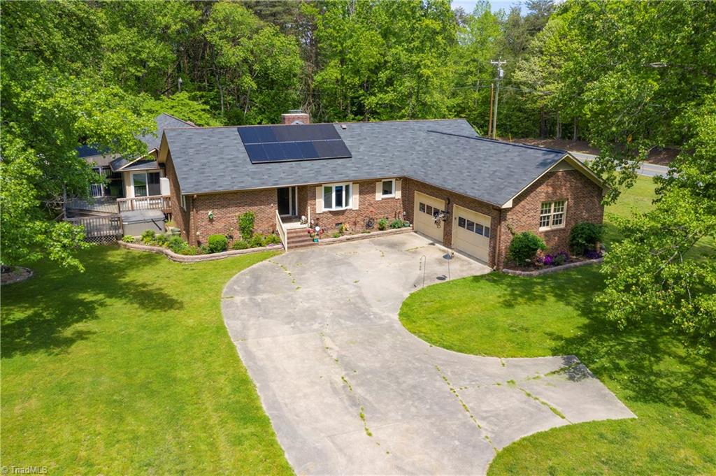 1722 Sandy Cross Road Burlington, NC 27217 - Photo 1 of 30 Gallery Image 1
