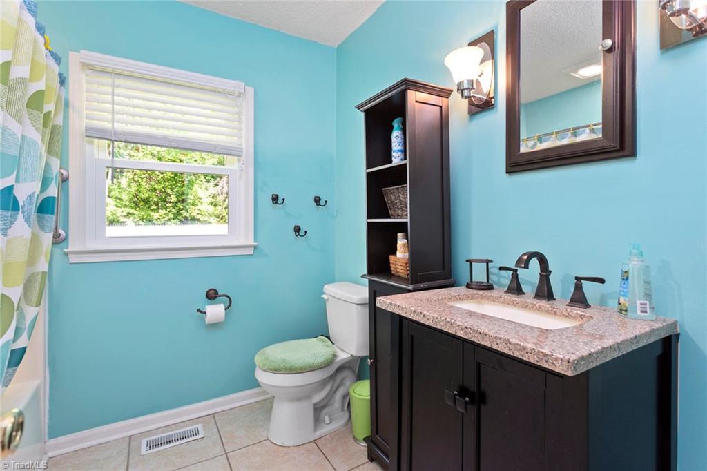 1722 Sandy Cross Road Burlington, NC 27217 - Photo 20 of 30 Gallery Image 20