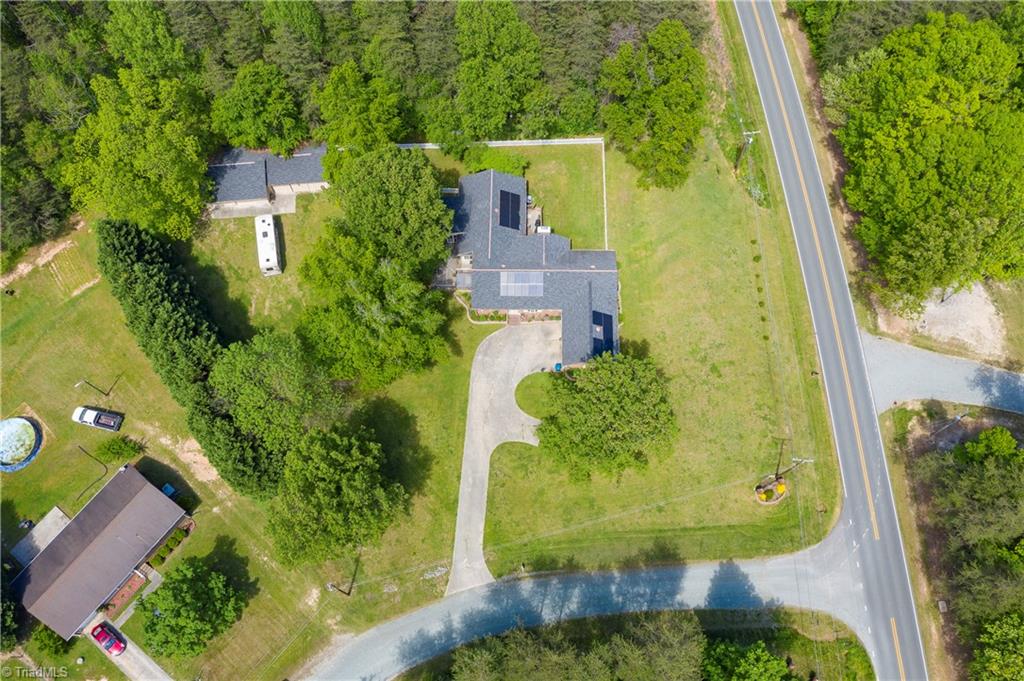 1722 Sandy Cross Road Burlington, NC 27217 - Photo 27 of 30 Gallery Image 27