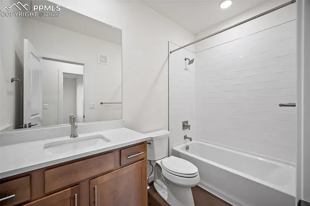 $299,990 | 2232 Arikaree Heights, Unit 304, Colorado Springs, CO 80908