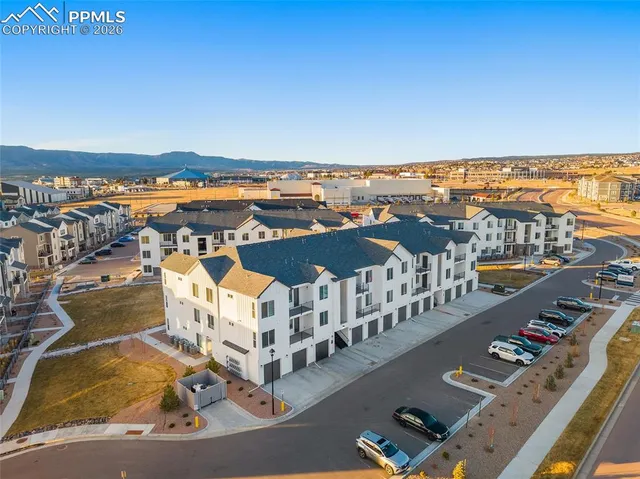$299,990 | 2232 Arikaree Heights, Unit 304, Colorado Springs, CO 80908