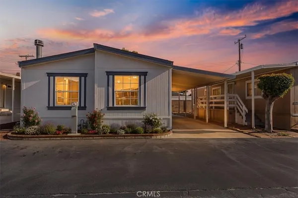 $225,000 | 324 Magpie Lane, Unit 324, Fountain Valley, CA 92708