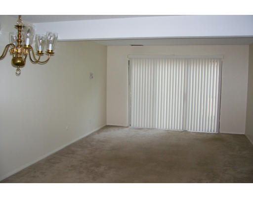 555 Russell Road, Unit 12C Westfield, MA 01085 - Photo 3 of 4 Gallery Image 3