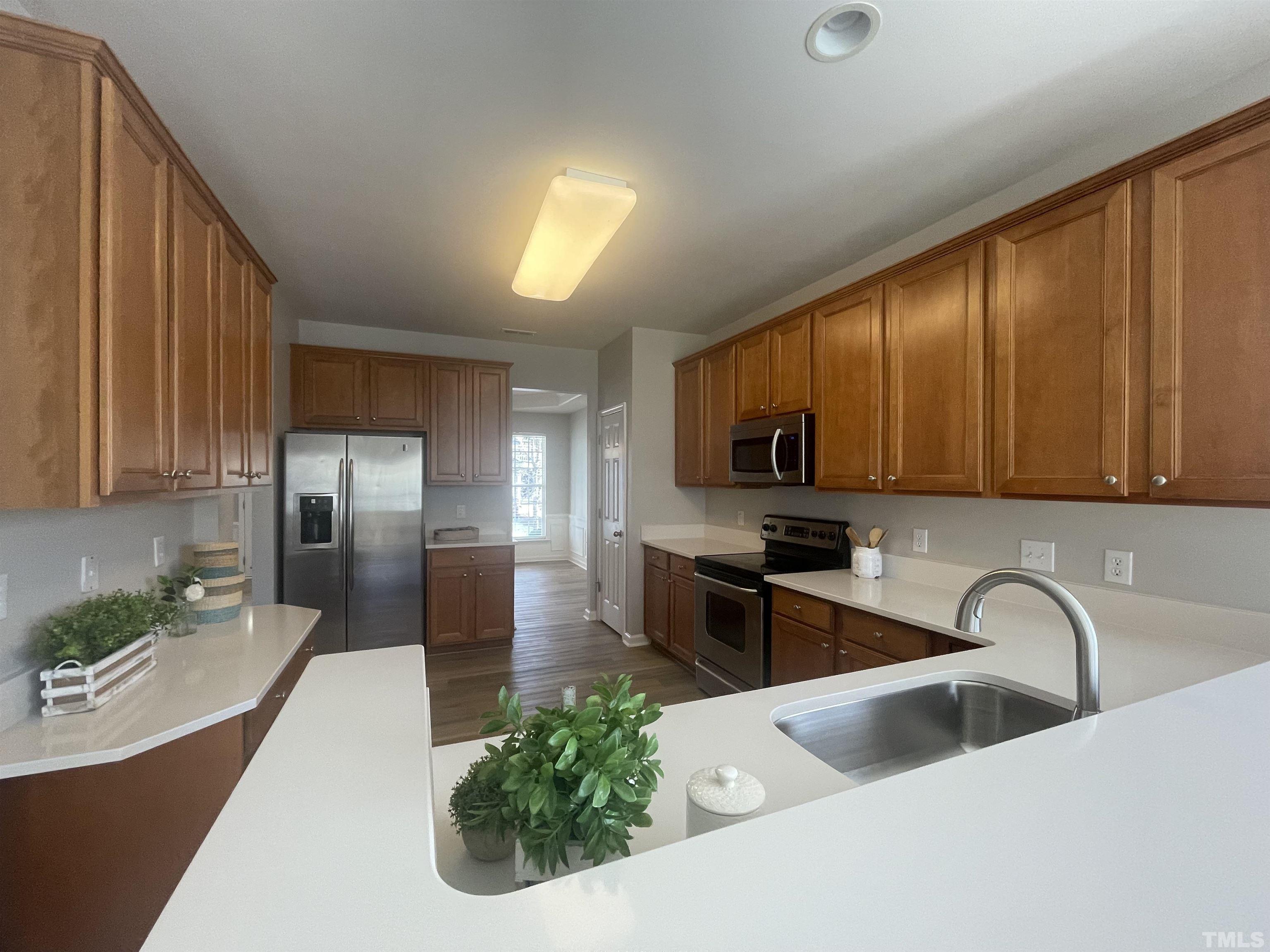 7735 San Gabriel Street Raleigh, NC 27613 - Photo 5 of 21 Gallery Image 5